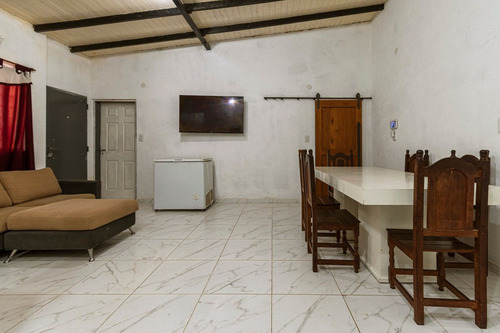 Casa En Venta Don Bosco, Pileta