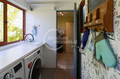 Departamento En Venta De 3 Dorm. En Vitacura