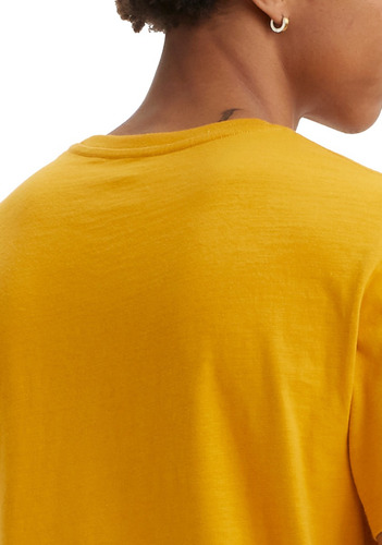 Franela Ss Classic Pocket Tee Golden Levi's - 193420386