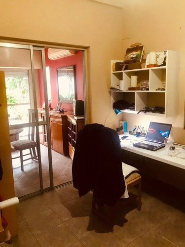 Imagen 3 de 9 de Hermosa Casa Con Excelente Terminación A Cuadras De La Estac