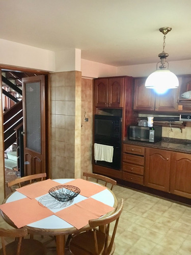 Imagen 6 de 10 de Se Vende Casa 320m2 4h+s/5b+s/5p El Placer 0513