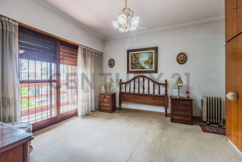 Imagen 11 de 30 de Venta - Casa - Ph - Boulogne - San Isidro