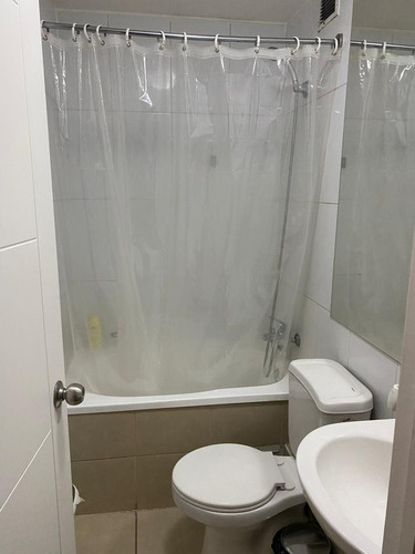Departamento En Venta! Ubicado En Av. Irarrázaval 2042 Piso4