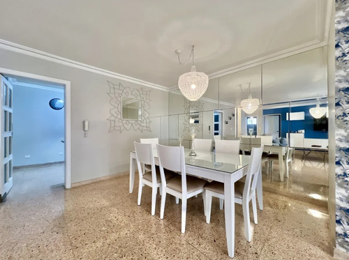 Apartamento Clascio De 2 Habitaciones En Segundo Nivel En Serralles, Mantenimiento De 4mil Pesos