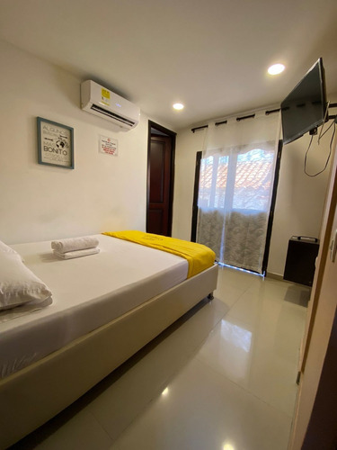 Imagen 8 de 12 de Cl-2 Habitacion Doble En Cartagena Con Aire Acondicionado Y Wifi