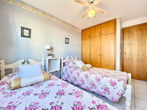 Imagen 8 de 16 de Apartamento De Dos Dormitorios En Venta, Playa Mansa, Punta Del Este. - Punta Del Este Mansa