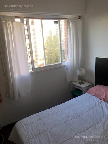 Departamento 2 Amb - Olivos-vias/rio