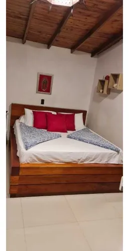 Finca Hotel En El Peñol En Venta.