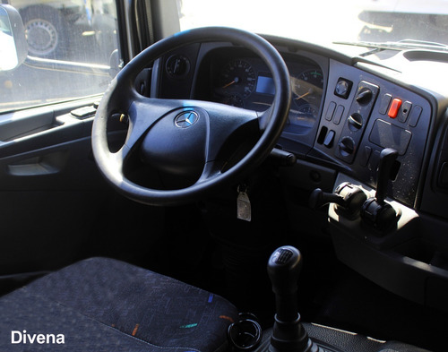 Imagem 6 de 10 de Mercedes-benz - Axor 1933 Leito Teto Baixo