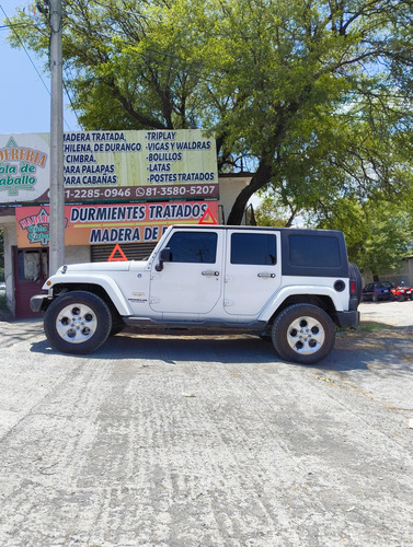 Jeep Wrangler 3.6 3p Sahara V6 4x4 At