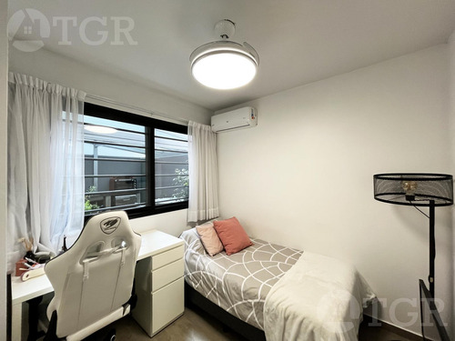 Venta Departamento 4 Ambientes En Flores Con Cochera Pileta