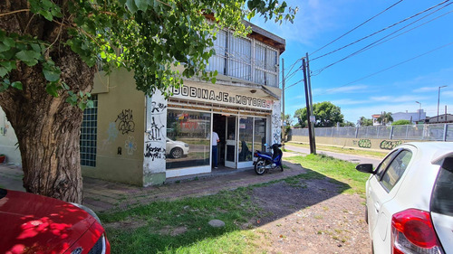 Imagen 2 de 3 de Local En Venta En Castelar Norte . Ideal Inversor