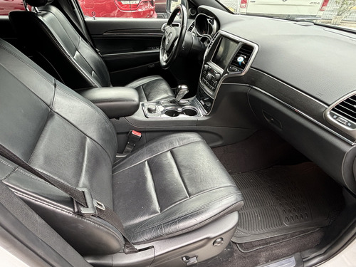 Jeep Grand Cherokee 5.7 Limited Lujo 4x4 At