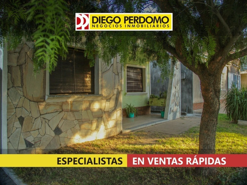 Casa De 2 Dormirorios En Venta, Libertad