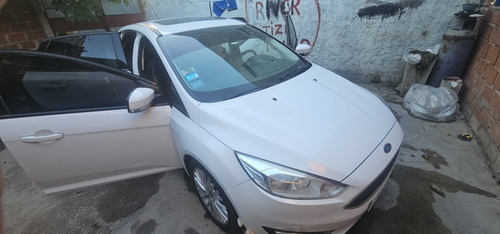 Ford Focus III 2.0 Sedan Se Plus Mt
