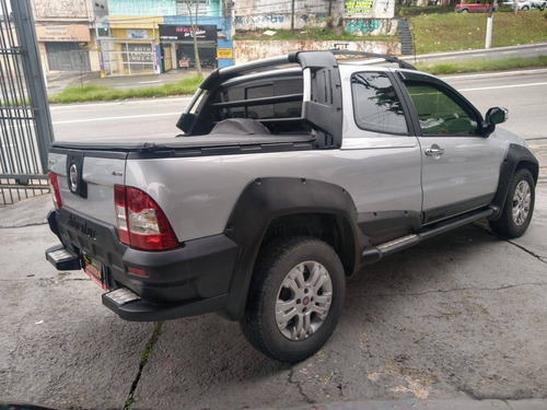 Imagem 7 de 14 de Fiat Strada 1.8 Mpi Adventure Cd 8v Flex 2p Manual