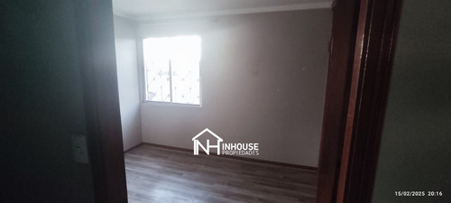 Casa En Venta De 4 Dorm. En La Florida