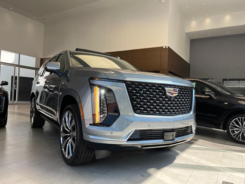 Cadillac Escalade 6.2 SUV Premium Luxury At