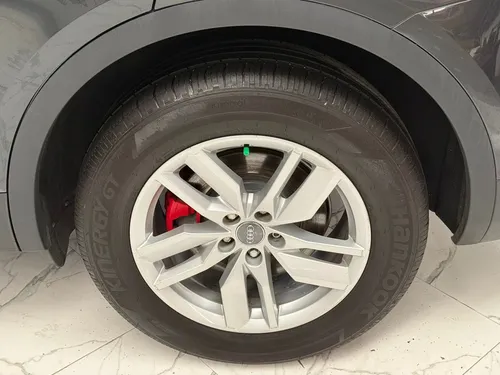 Audi Q5 2.0 L T Dynamic Dsg