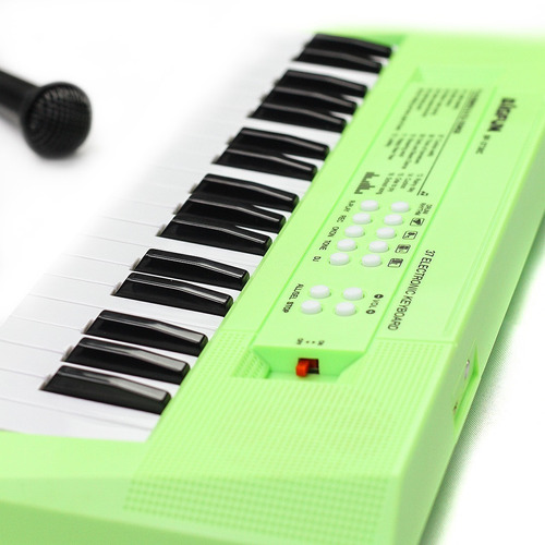 Imagem 2 de 3 de Teclado Infantil Standard 37 Teclas Usb Verde C/ Microfone