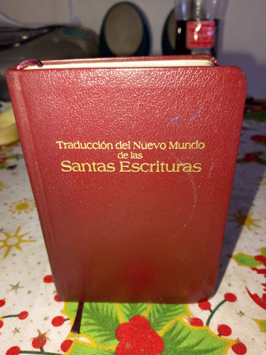 Traducción Del Nuevo Mundo De Las Sagradas Escrituras 