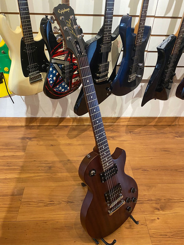 Guitarra Elétrica EpiPhone Les Paul Studio Lt Mogno Walnut 