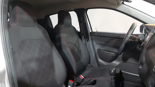 Renault Kwid 1.0 Intens