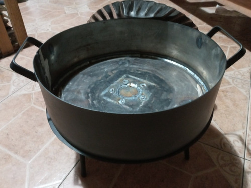 Imagen 3 de 5 de Disco De 36 A 39cm. Plano Con Tapa De Disco Ondulada.