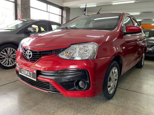 Imagen 2 de 16 de Toyota Etios 1.5 X 6 Ta. 4 Ptas. Año 2017.