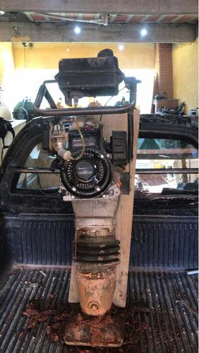 Imagem 4 de 4 de Compactador De Solo