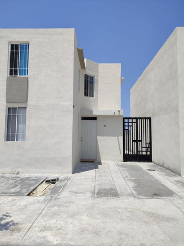 Casa En Condominio En Renta En Valle Azul, Apodaca, Nuevo León