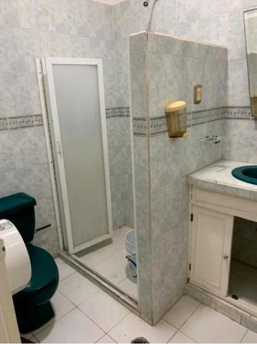 Amplia Propiedad En Renta, Ubicada En La Colonia Flores Magón, Puede Tener Uso Habitacional O Comercial