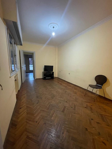 Imagen 3 de 10 de Apartamento 2 Dormitorios Venta Centro.