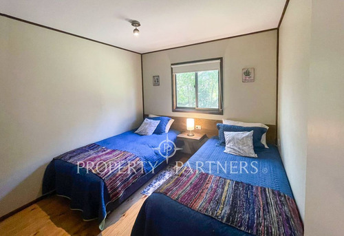 Casa En Parcela Con Tres Cabañas