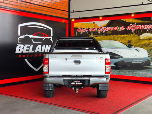 Toyota Hilux 2.7 Srv Cab. Dupla 4x2 Flex Aut. 4p