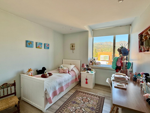 Condominio / Mediterránea - 5 Dorm + Salita + Servicios