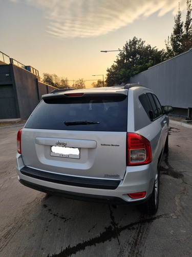Imagen 4 de 8 de Jeep Compass 2.4 Sport Auto