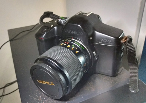 Camera Fotográfica Yashica 109 Multi Program