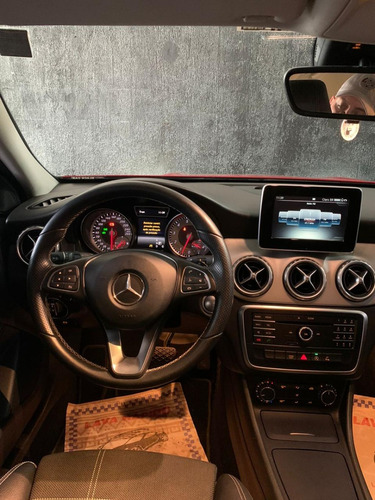 Mercedes-Benz Classe GLA 1.6 Advance Turbo Flex 5p