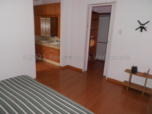 Imagen 4 de 14 de Eloisa Mejia Rentahouse Vende Townhouse En Trigal Norte Valencia 22-12331