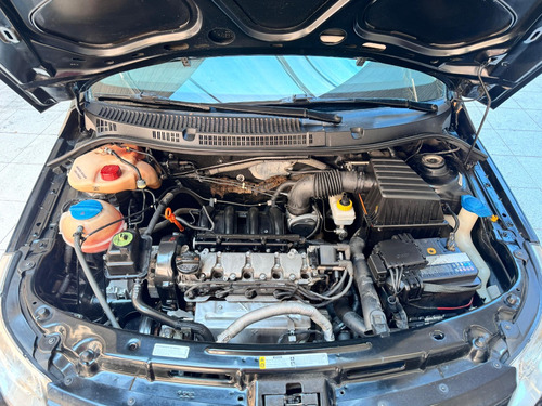 Volkswagen Saveiro 1.6 Cab. Simples Total Flex 2p