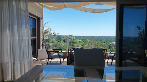Vendo Espectacular Casa En Country Cinco Lomas 9 Ambientes. Inigualable