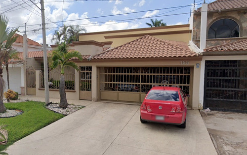 Casa En Venta En Col. Las Fuentes, Los Mochis Sínaloa Bp 