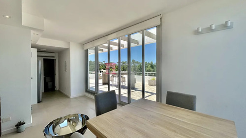 Venta Penthouse En Playa Mansa