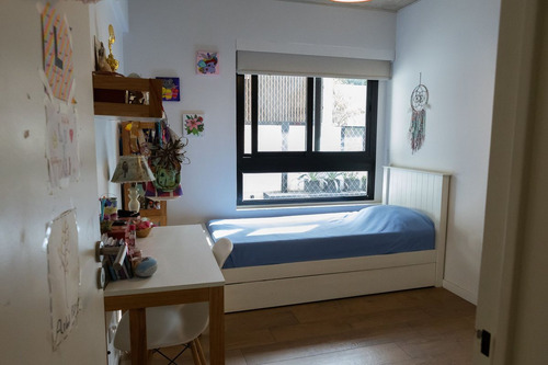 4 Amb Jardin/parrilla 2 Cochera/2 Bau /pileta/sol