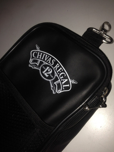 Imagen 6 de 7 de Combo Bolsos Golf Chivas Regal Cuer Y Buchanan 25 Pelota Tee