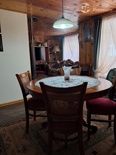 Casa En Venta De 4 Dorm. En El Tabo