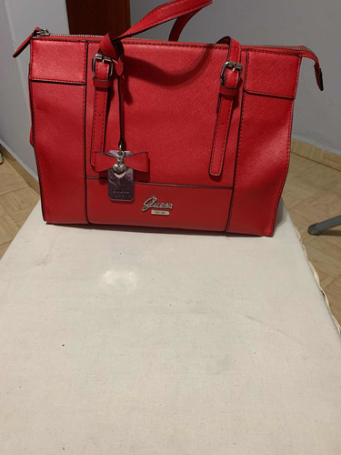 Bolsa Guess Color Rojo