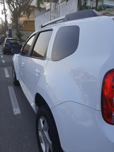 Imagem 4 de 8 de Renault Duster 2015 2.0 16v Dynamique Hi-flex Aut. 5p