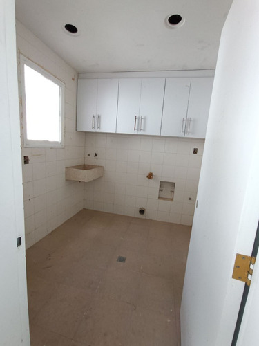 Se Vende Casa En Urb El Placer 330m2 - 4h+s/4+½b+s/4p